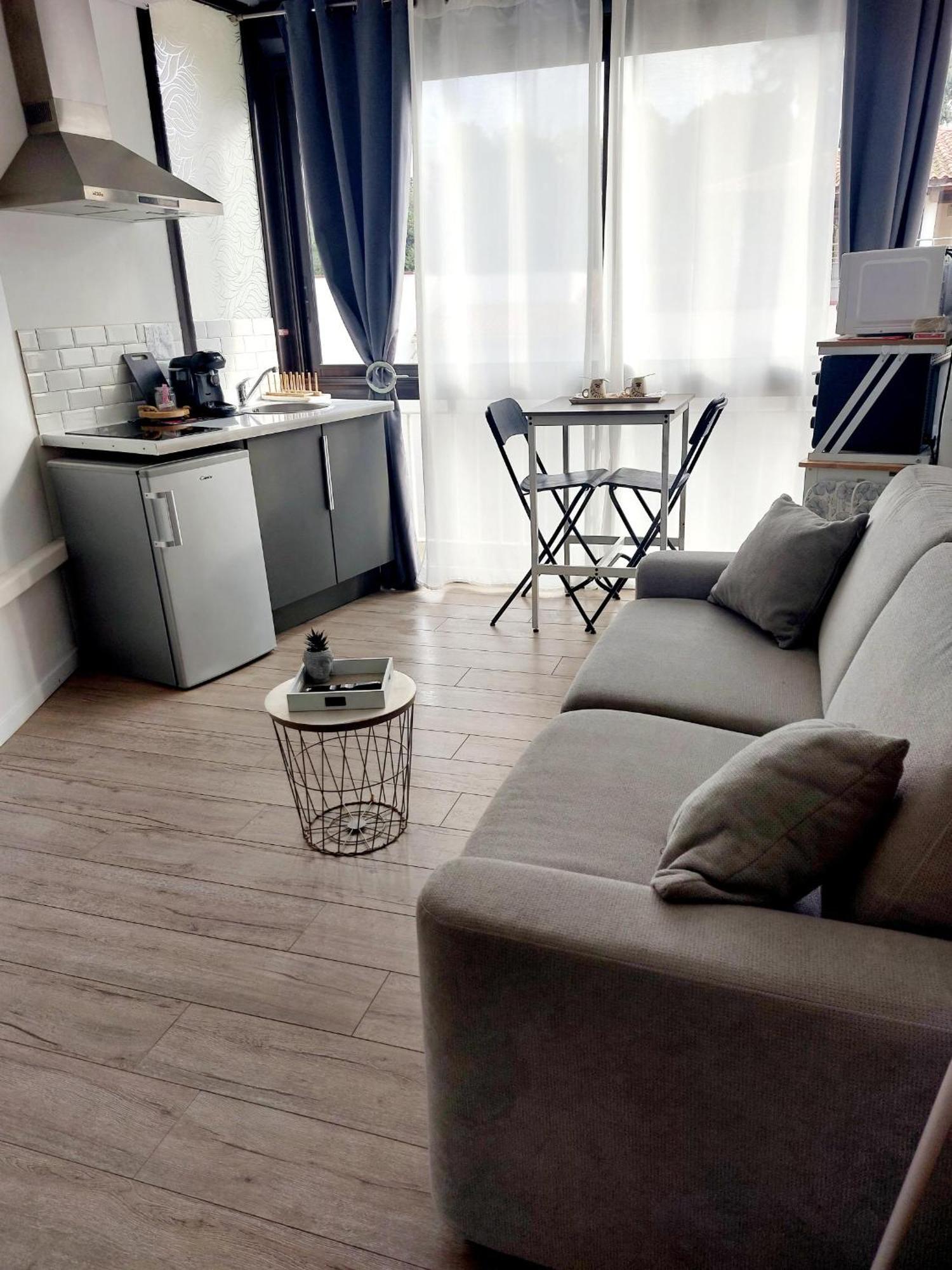 Studio A 2 Pas De La Plage Marseille Ngoại thất bức ảnh